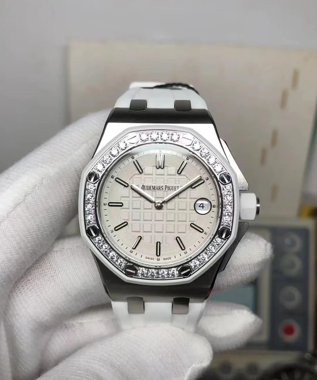 Audemars Piguet Royal Oak Offshore 67540SK.ZZ.A010CA.01 1:1 Best Edition Replica Watch White Dial Swiss Quartz